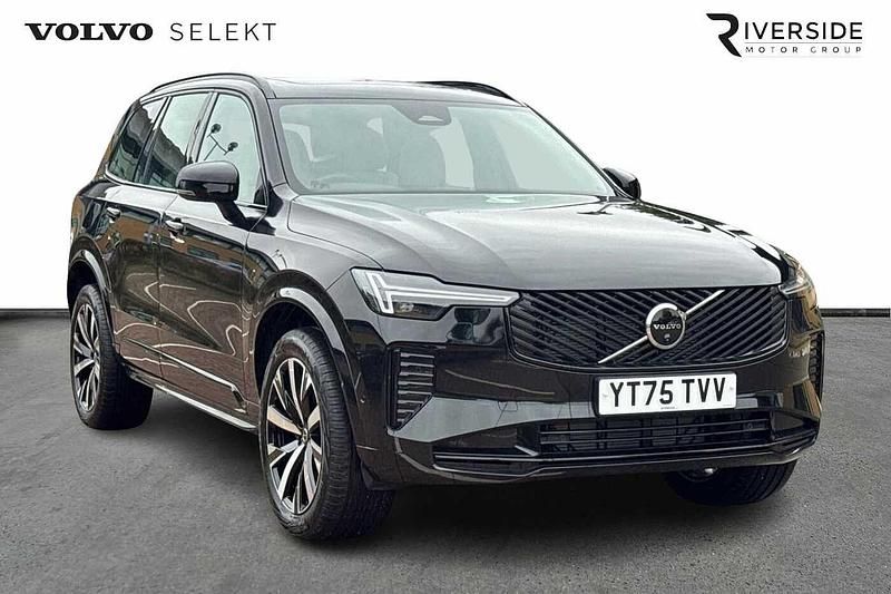 Onyx black New 2025 Volvo XC90 Plus SUV | £53,450 - Image 1/4