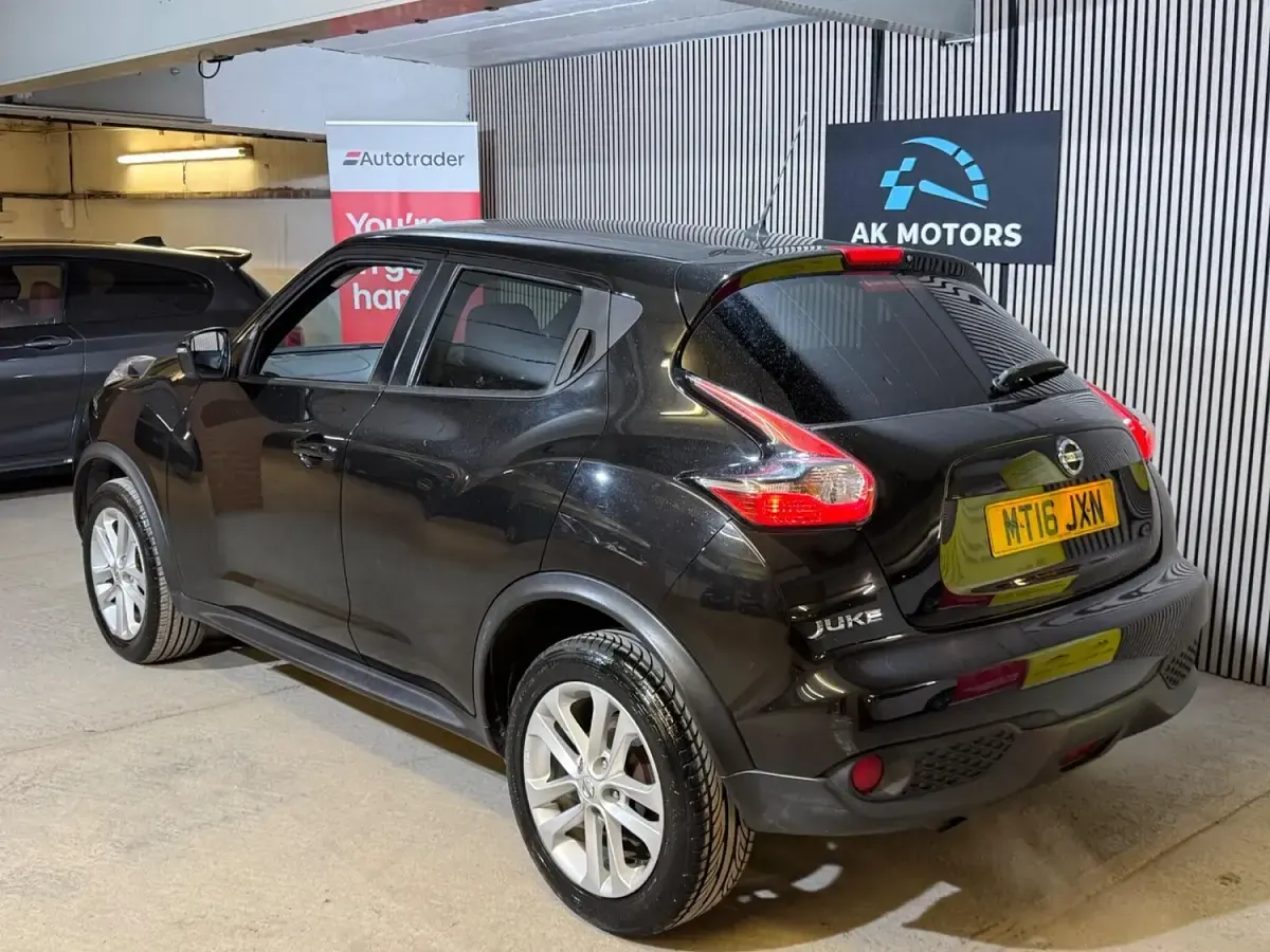 Used Nissan Juke Acenta 115 HP (84 kW) 2016 Black SUV