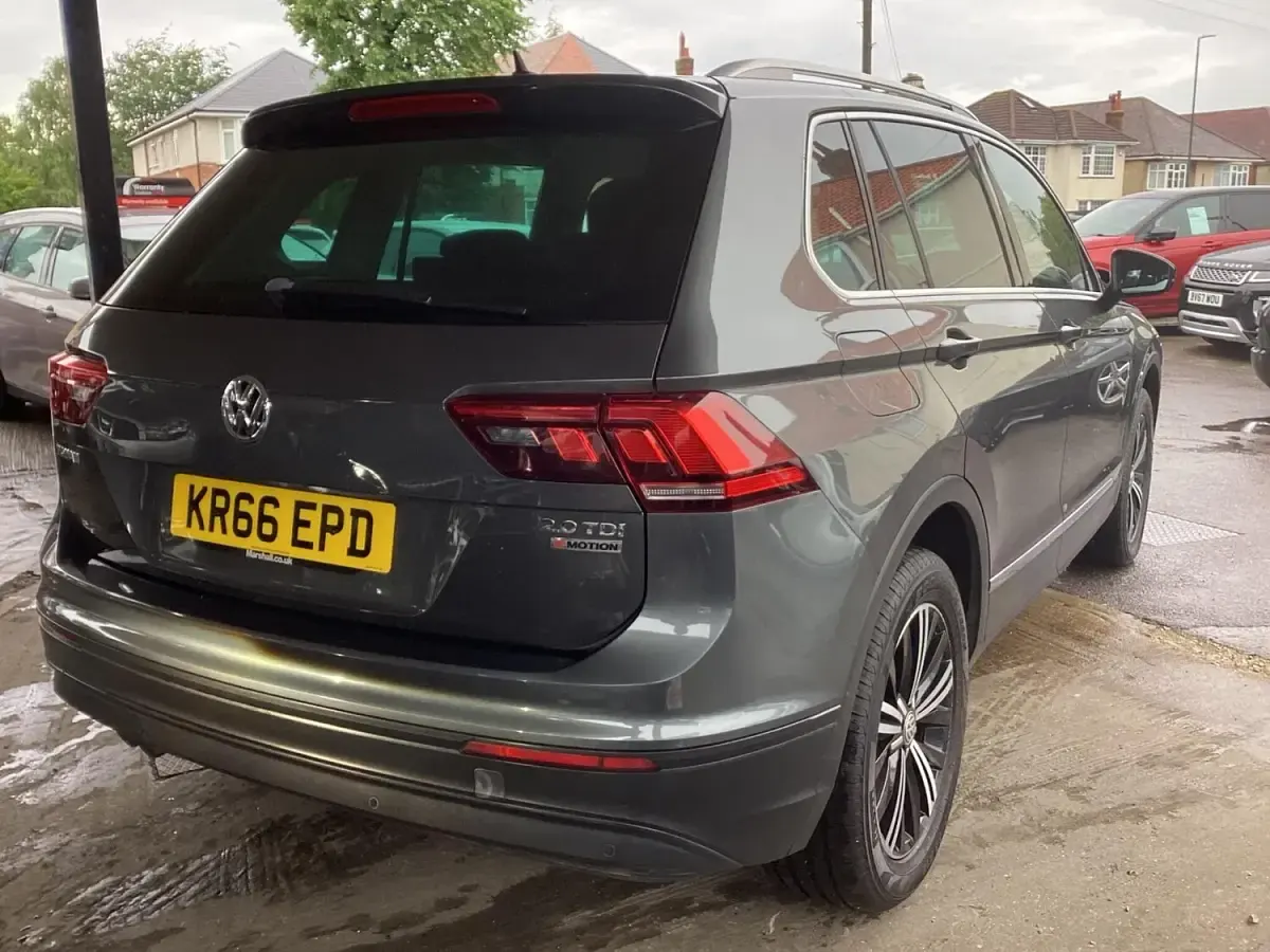 Used VW Tiguan SE 150 HP (110 kW) 2016 Grey SUV