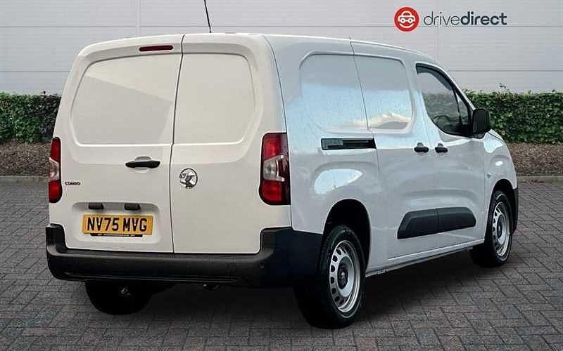 New Vauxhall Combo S 102 HP (75 kW) 2025 White Van