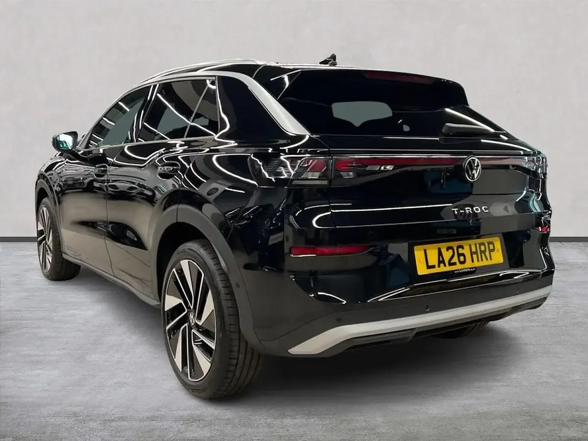 Used VW T-Roc R-line 150 HP (110 kW) 2026 Black SUV