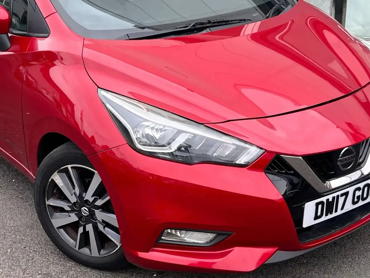 Used Nissan Micra Acenta 71 HP (52 kW) 2017 Red Hatchback