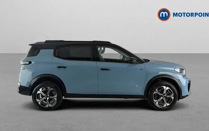 Used Citroën e-C3 83 kW (113 HP) 2025 Blue Hatchback
