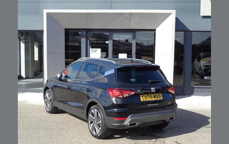 New Seat Arona FR Sport 196 HP (144 kW) 2026 Grey SUV