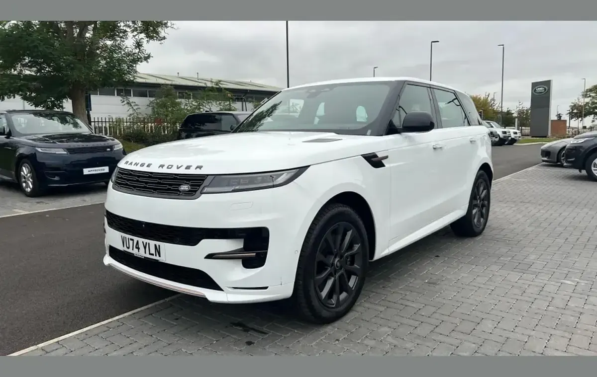 Used Land Rover Range Rover Sport SE Dynamic 460 HP (338 kW) 2024 White SUV