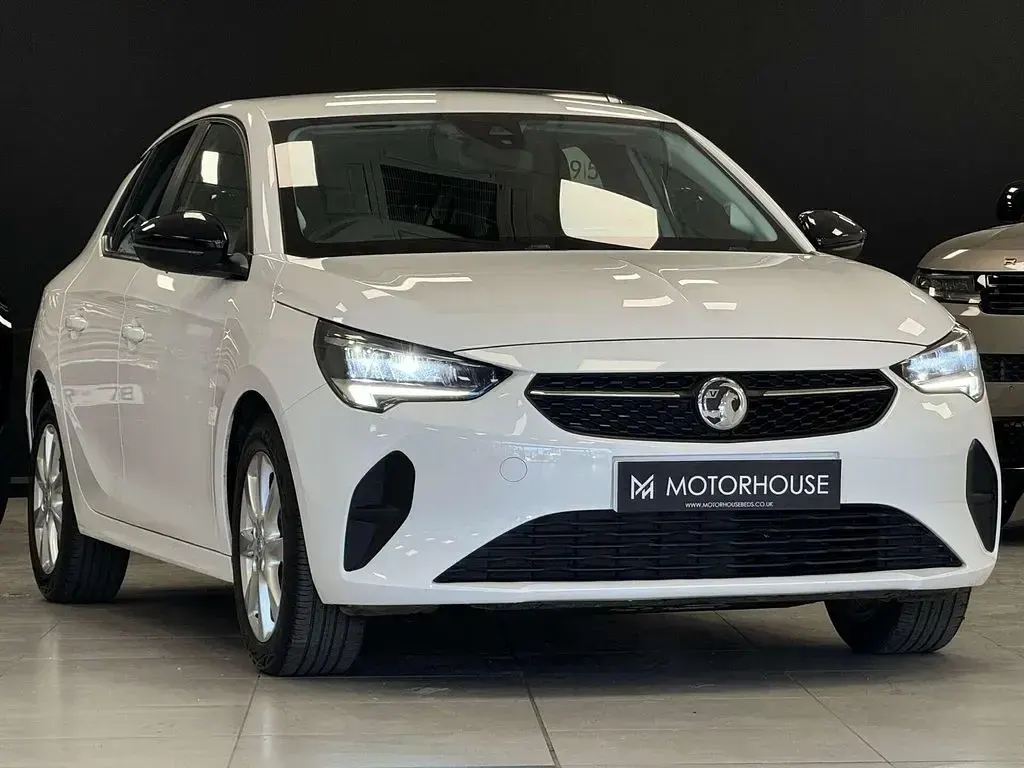 Used Vauxhall Corsa Design Edition 2022 White Hatchback