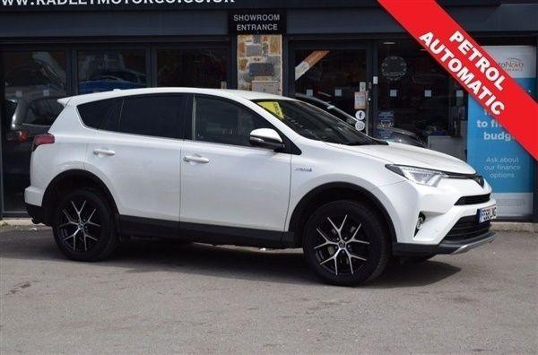 White Used 2018 Toyota RAV4 Design SUV | £16,000 (Fair price) - Image 1/1