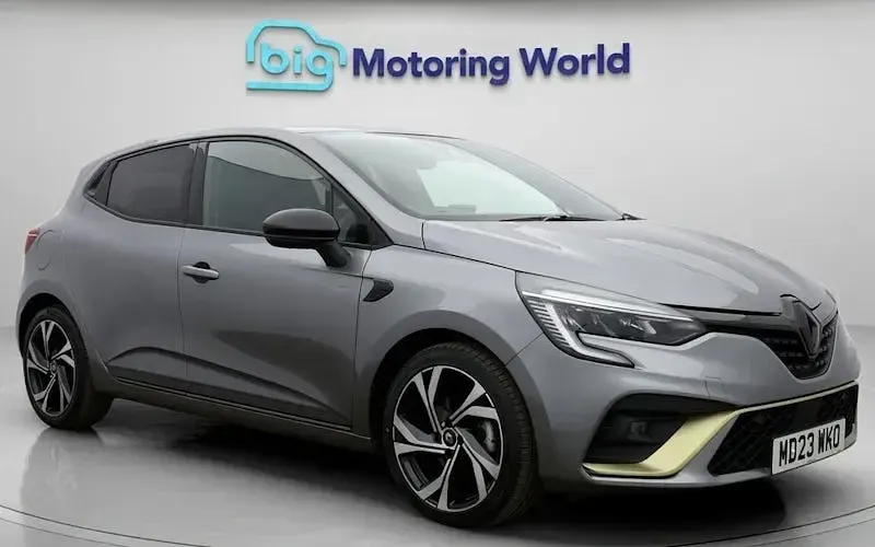 Used Renault Clio Engineered 145 HP (106 kW) 2023 Hatchback
