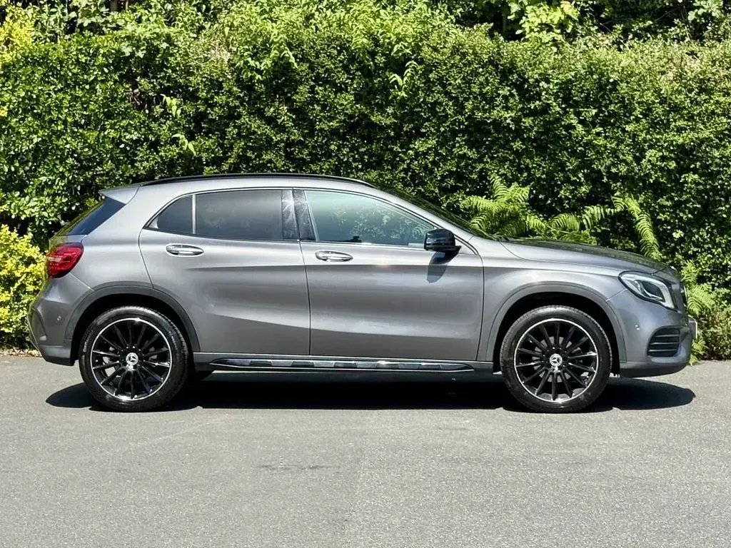 Used Mercedes GLA200 AMG line 156 HP (114 kW) 2020 Grey SUV