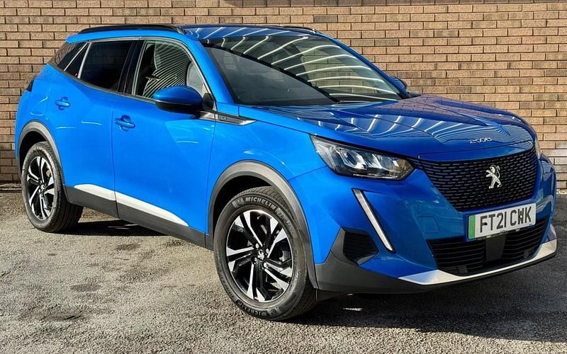 Używany Peugeot e-2008 Allure 50 kW (68 KM) 2021 Niebieski SUV