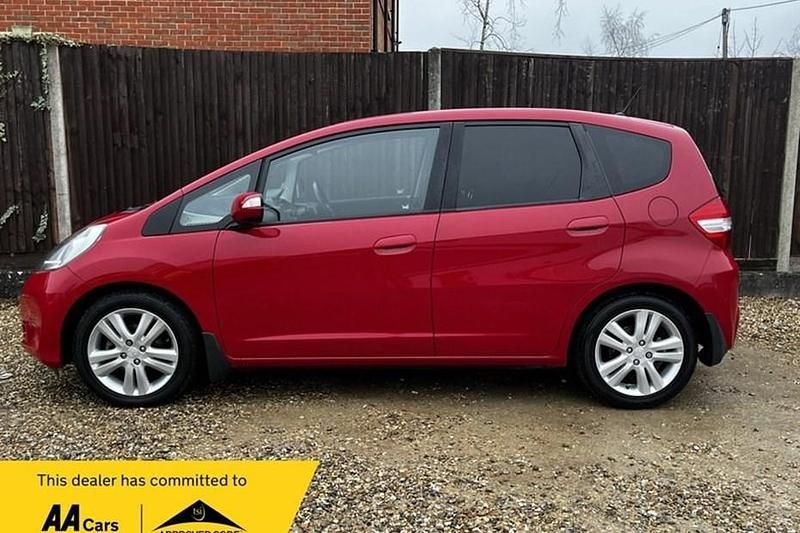 Used Honda Jazz EX 99 HP (72 kW) 2012 Red Hatchback