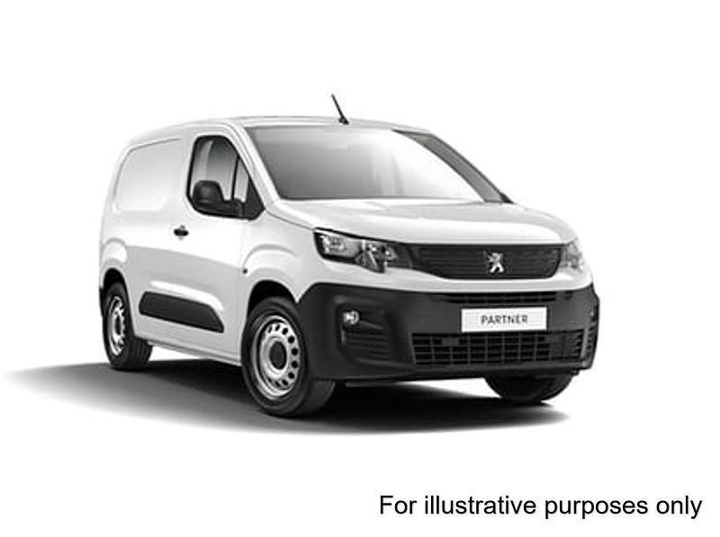 White Used 2021 Peugeot Partner MPV | £9,799 (Fair price) - Image 1/2