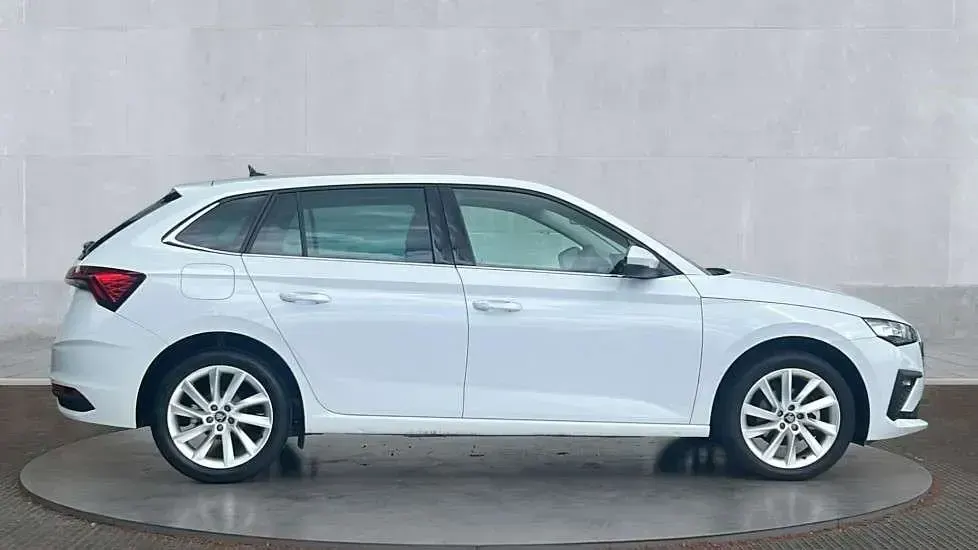 Used Skoda Scala SE L 116 HP (85 kW) 2025 White Hatchback