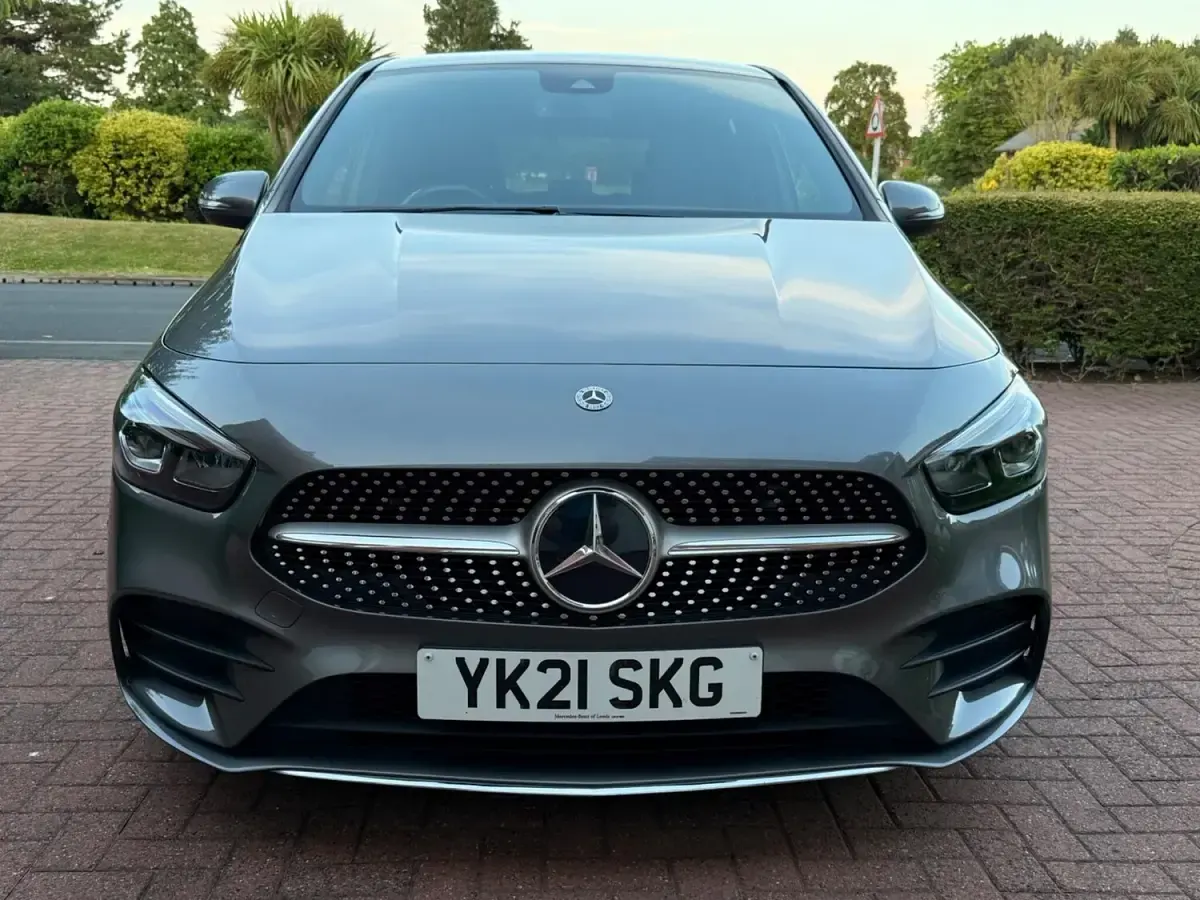 Used Mercedes B200 Executive 163 HP (119 kW) 2021 Grey Hatchback