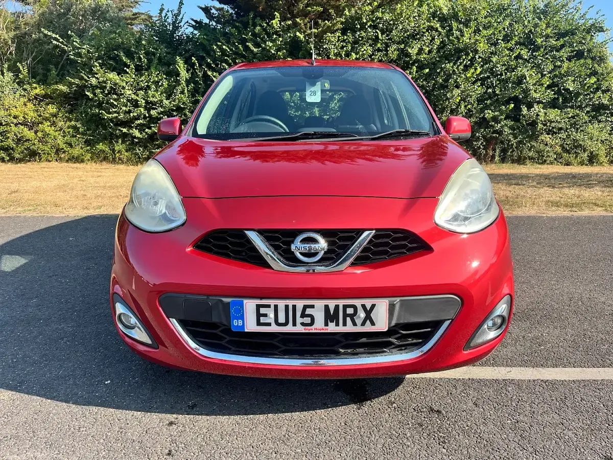 Used Nissan Micra Tekna 80 HP (58 kW) 2015 Red Hatchback