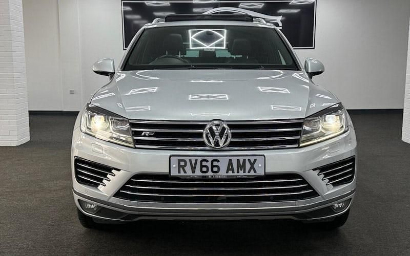 Used VW Touareg R-line 262 HP (192 kW) 2017 SUV