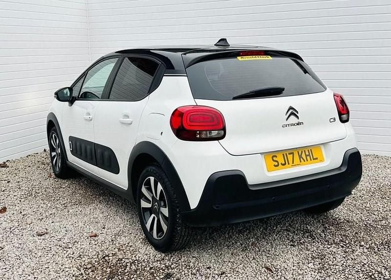 Used Citroën C3 Feel 68 HP (50 kW) 2017 White Hatchback