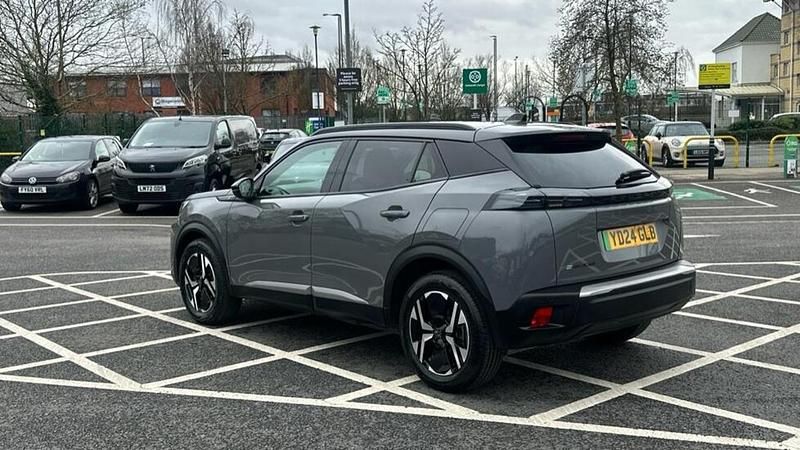 Used Peugeot e-2008 Allure 98 kW (134 HP) 2024 Grey SUV