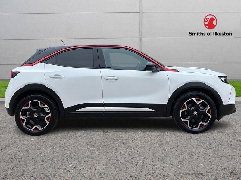 Used Vauxhall Mokka SRi 98 kW (134 HP) 2022 White SUV