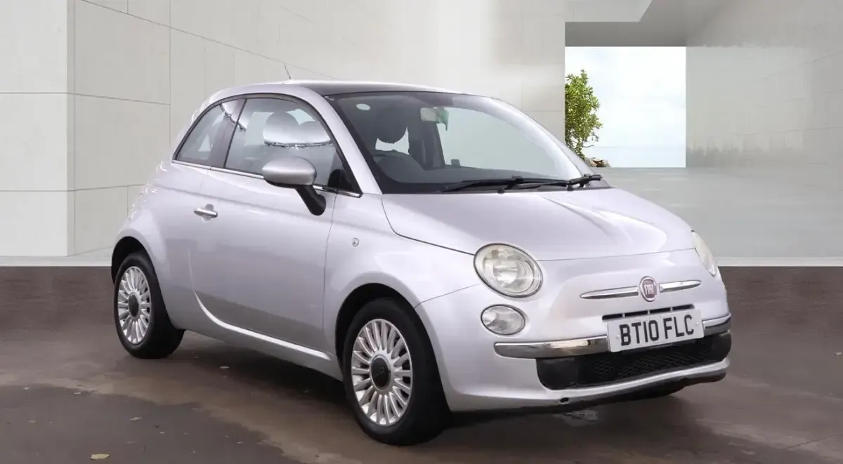 Used Fiat 500 Lounge 69 HP (50 kW) 2010 Silver Hatchback