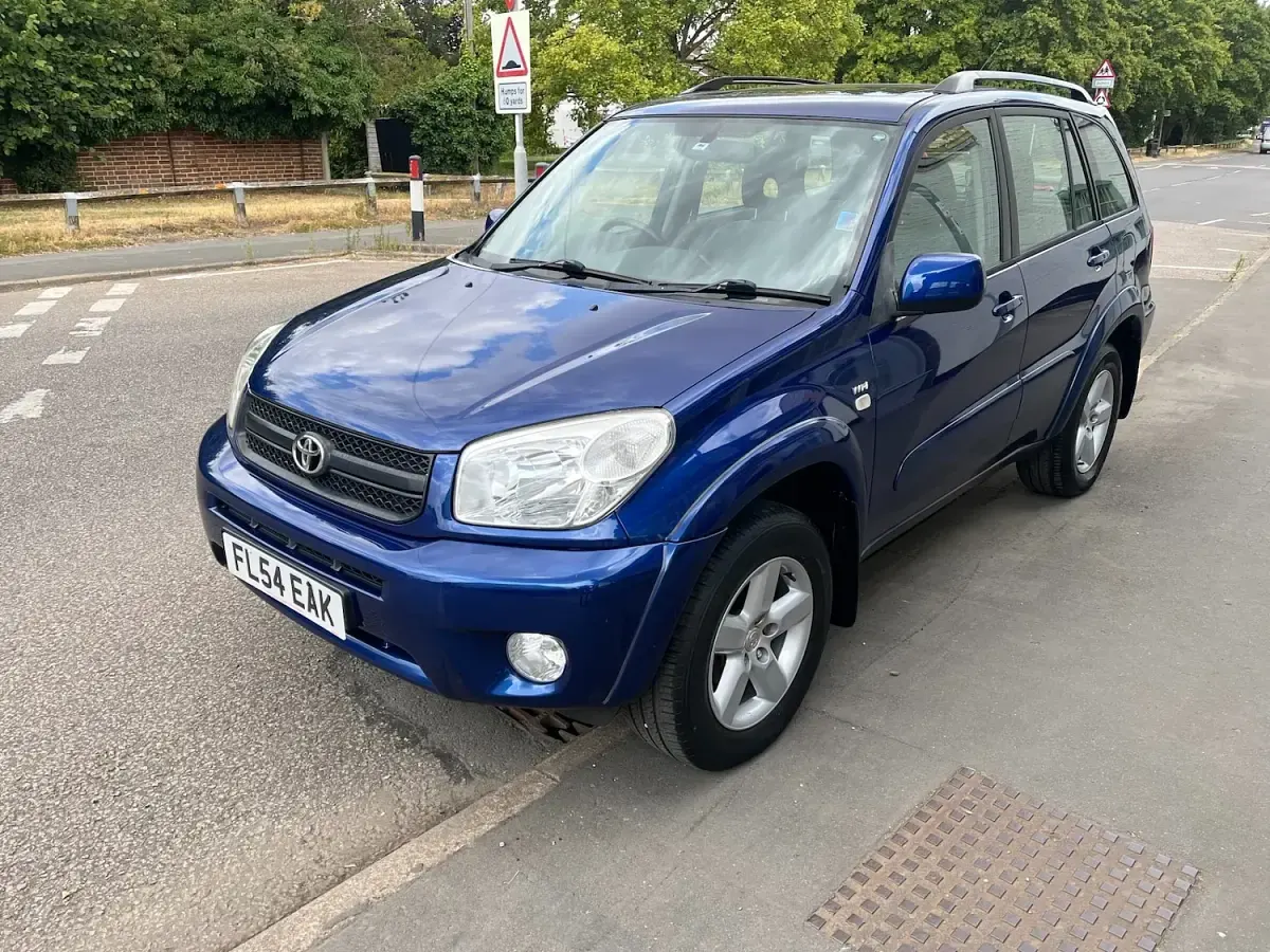 Used Toyota RAV4 2004 Blue SUV