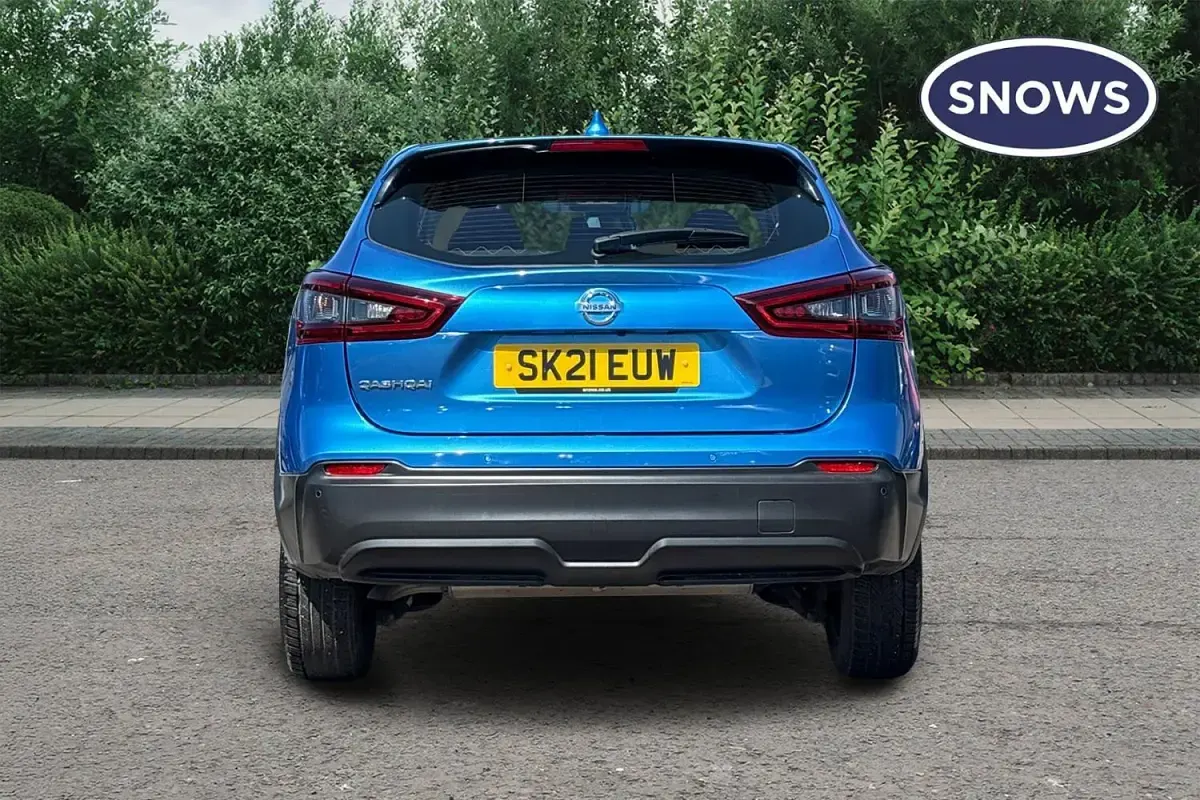 Used Nissan Qashqai Acenta Premium 160 HP (117 kW) 2021 Blue SUV
