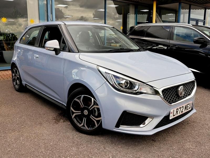 Silver Used 2022 MG MG3 Exclusive Hatchback | £10,289 (Fair price) - Image 1/4