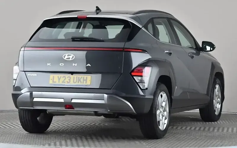 Used Hyundai Kona Advanced 120 HP (88 kW) 2025 SUV