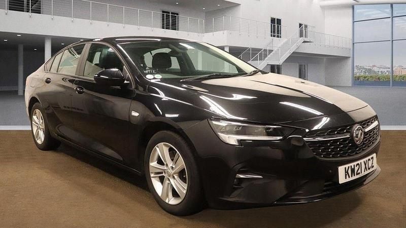 Black Used 2021 Vauxhall Insignia Sport Hatchback | £9,200 (Good price) - Image 1/4