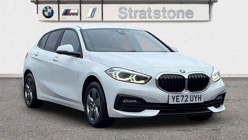 White Used 2022 BMW 118 Comfort Edition Hatchback | £16,799 (Good price) - Image 1/3