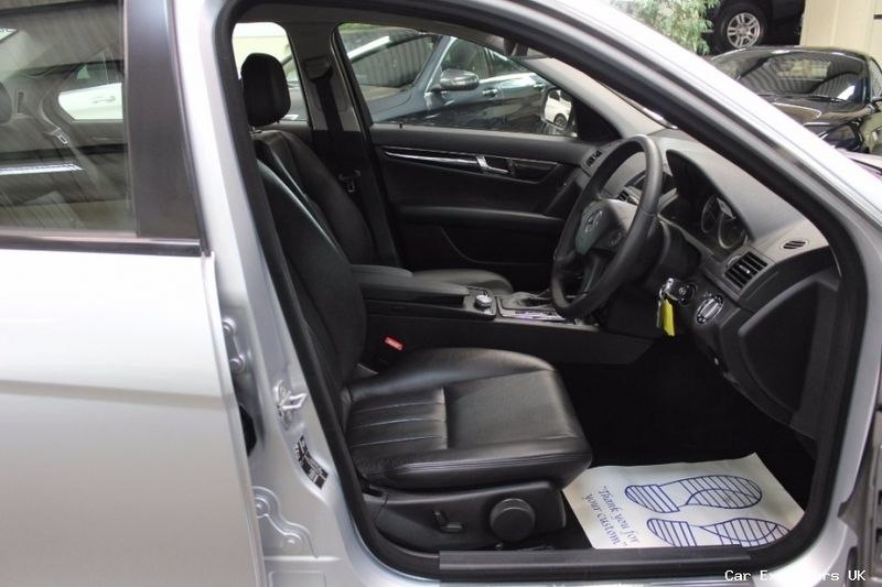 Used Mercedes C180 156 HP (114 kW) 2008 Sedan