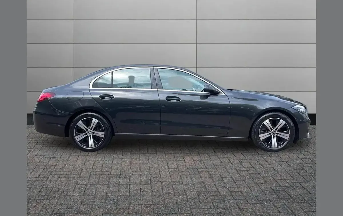 Used Mercedes C200 200 HP (147 kW) 2022 Grey Sedan