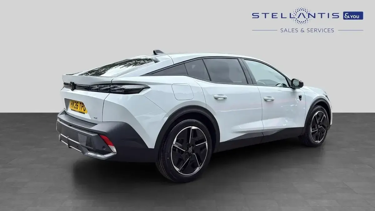 New Peugeot 408 GT 143 HP (105 kW) 2026 White SUV