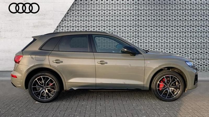 Used Audi Q5 Comfort 204 HP (150 kW) 2023 Grey SUV