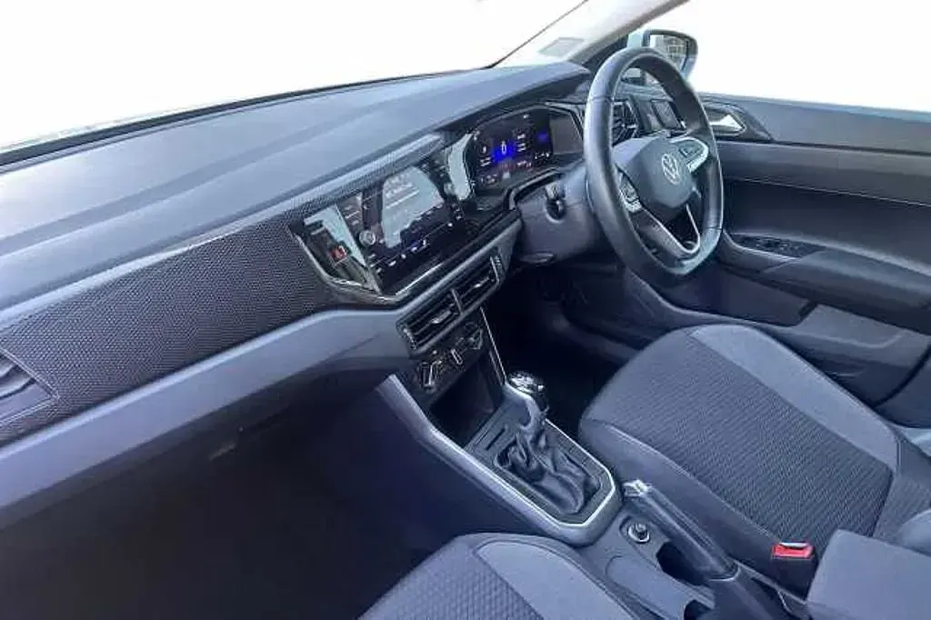 Used VW Polo 95 HP (69 kW) 2023 Hatchback