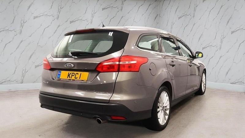 Used Ford Focus Titanium X 150 HP (110 kW) 2016 Brown Estate