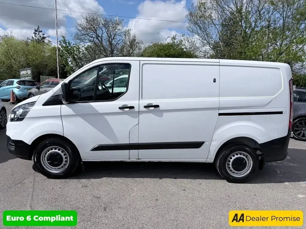 Usado Ford Transit Custom 2022 Blanco Van