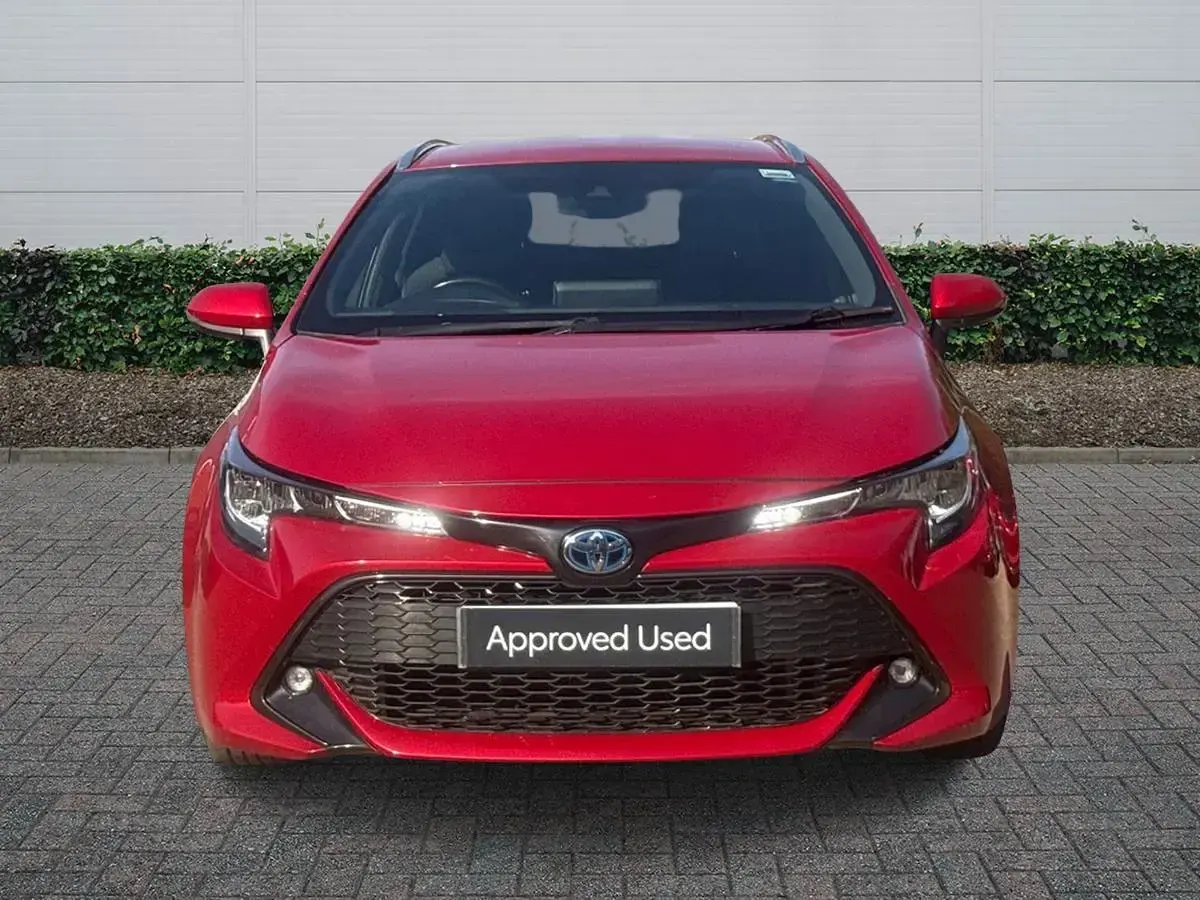 Used Toyota Corolla 2021 Red Estate