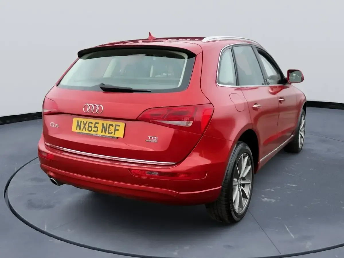 Used Audi Q5 190 HP (139 kW) 2015 Red SUV