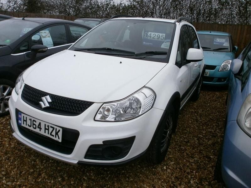Used Suzuki SX4 SZ3 2014 White Hatchback