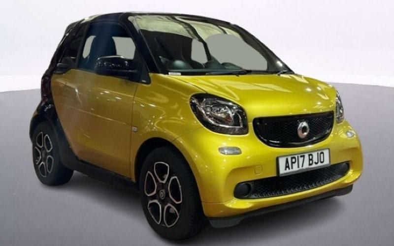 Used Smart ForTwo Cabrio Premium 90 HP (66 kW) 2019 Cabriolet