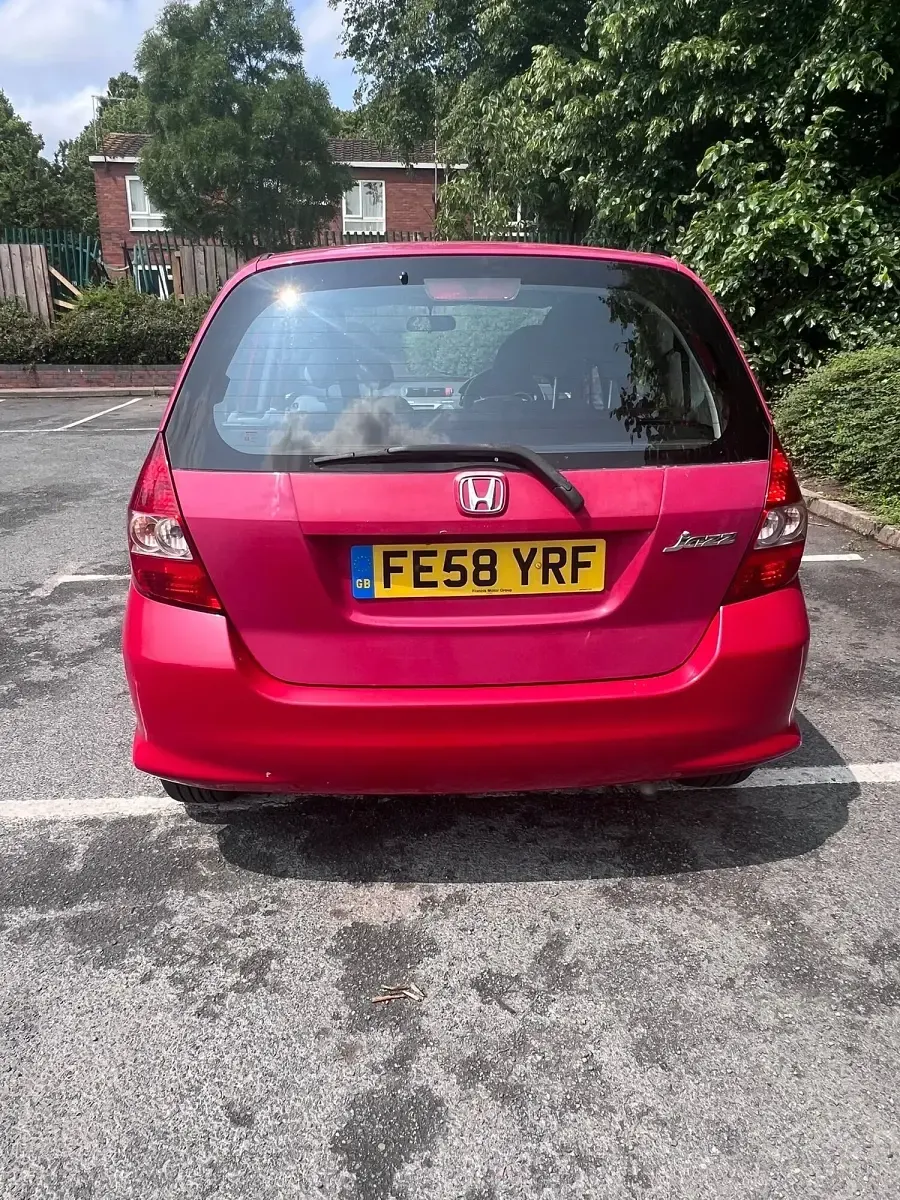 Used Honda Jazz SE 81 HP (59 kW) 2008 Red Hatchback