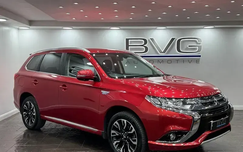 Used Mitsubishi Outlander P-HEV 203 HP (149 kW) 2018 SUV