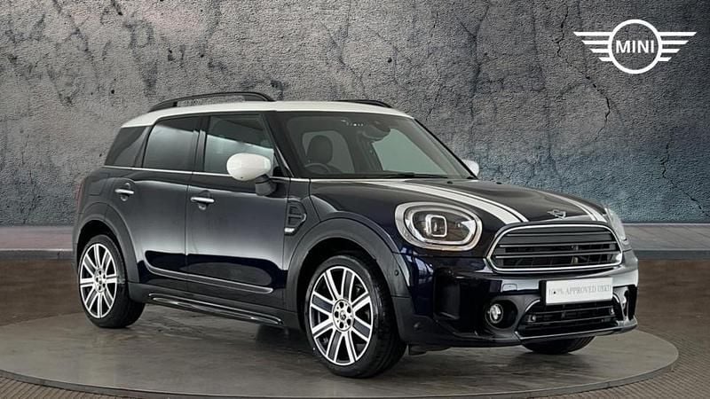 Black Used 2023 Mini Cooper Countryman Exclusive SUV | £26,990 (A bit pricey) - Image 1/4
