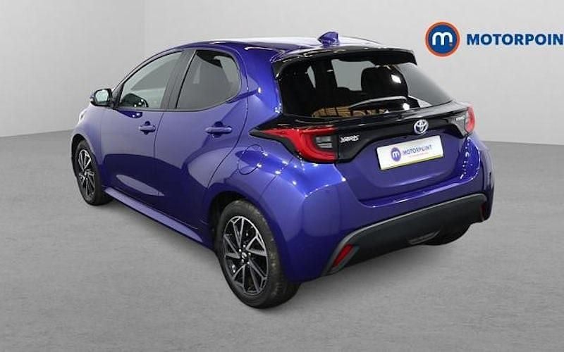 Used Toyota Yaris Hybrid Design 116 HP (85 kW) 2026 Hatchback