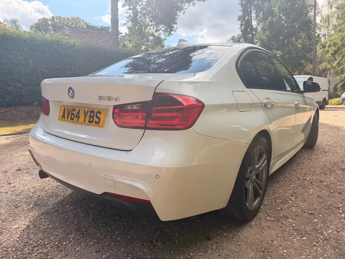 Used BMW 318 M Sport 140 HP (102 kW) 2015 White Sedan