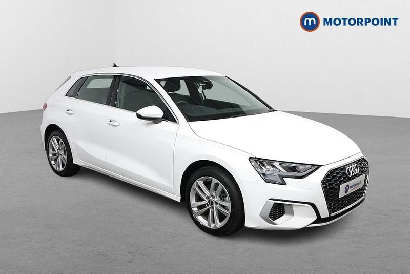 White Used 2021 Audi A3 e-tron Sport Hatchback | £20,549 (Fair price) - Image 1/4