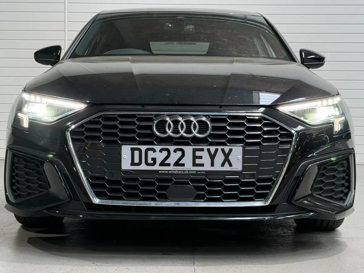 Usado Audi A3 S-Line 150 HP (110 kW) 2022 Preto Sedan
