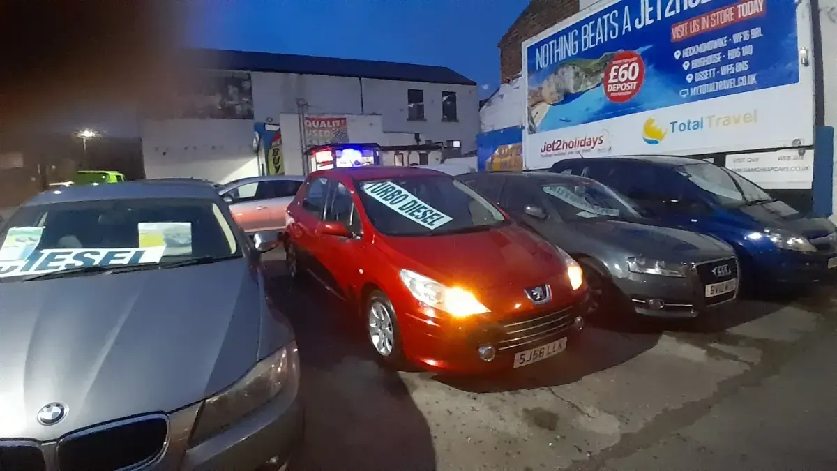 Used Peugeot 307 S 110 HP (80 kW) 2006 Red Hatchback