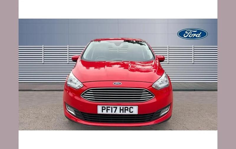 Used Ford Grand C-Max Titanium 125 HP (91 kW) 2017 Red MPV